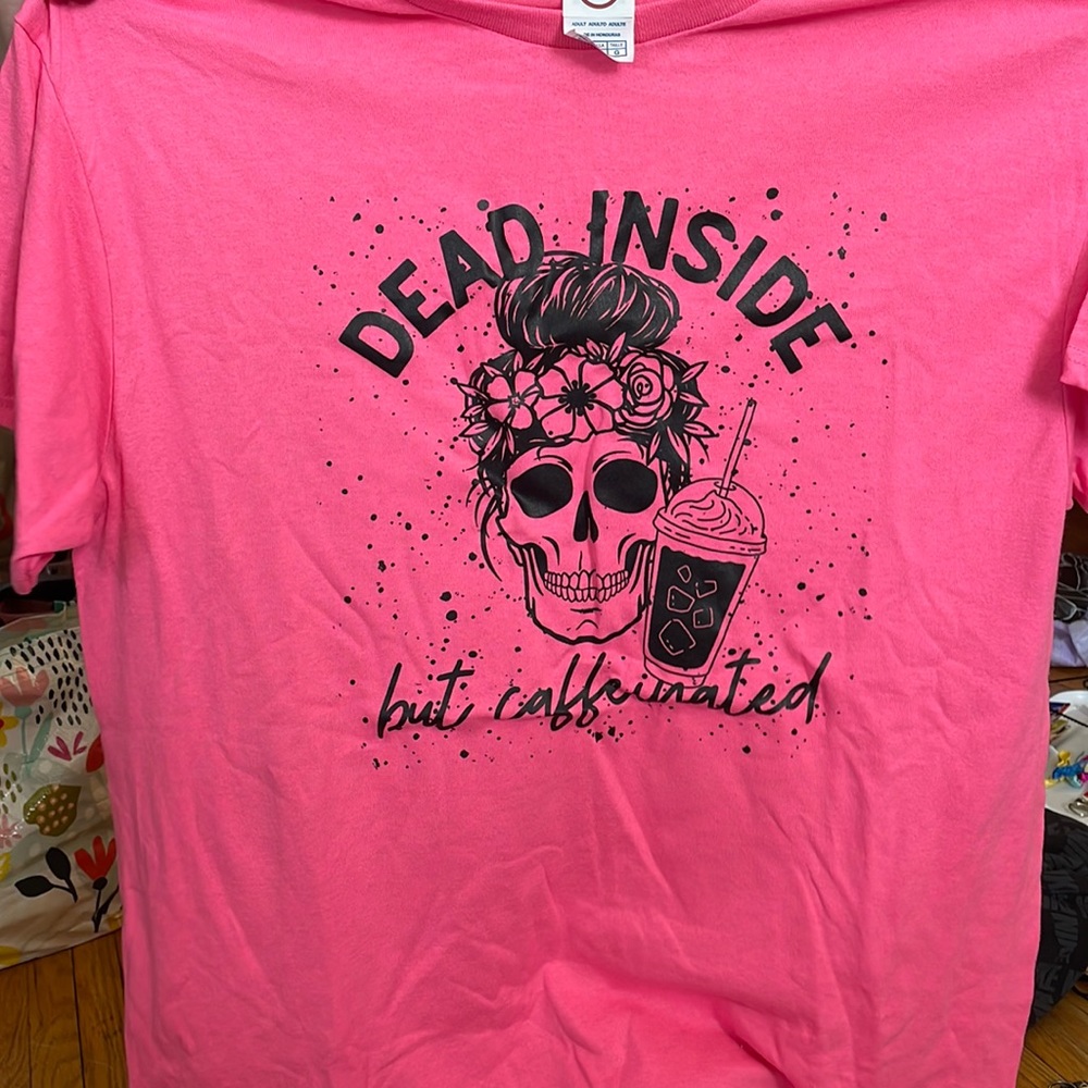 Dead inside Graphic tee